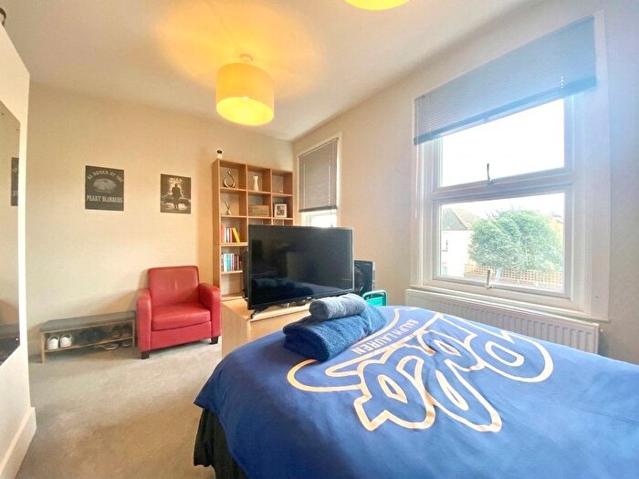 1 Bedroom Property To Rent In Cordwallis Road, Maidenhead, Berkshire, SL6