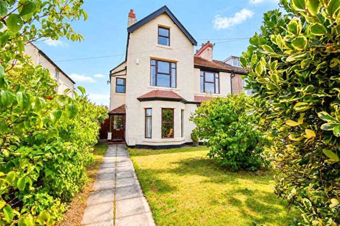 7 Bedroom End Of Terrace House For Sale In Cable Road, Hoylake, Wirral, CH47