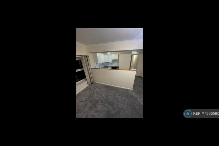 2 Bedroom Flat To Rent In Ffostrasol, Ceredigion, SA44