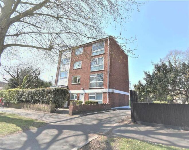 2 Bedroom Flat To Rent In Adelphi Court, Park Road North, Chiswick, W4