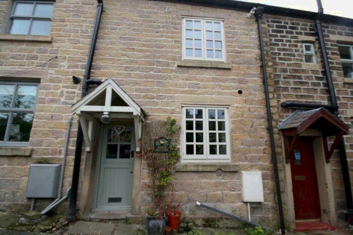 2 Bedroom Cottage To Rent In George Street, Horwich, BL6