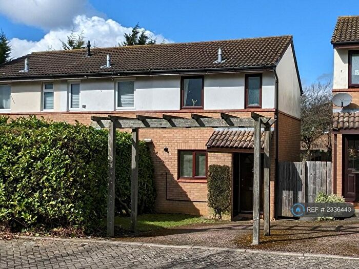 2 Bedroom Semi-Detached House To Rent In Hadley Place, Milton Keynes, MK13