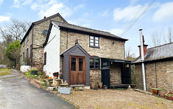 3 Bedroom Detached House For Sale In Castle Hill, Broken Bank, Kington, Hereford, HR5