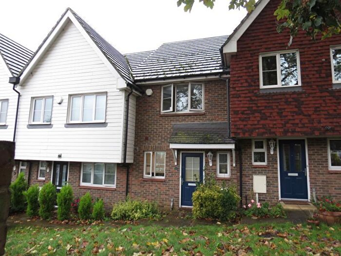 2 Bedroom House To Rent In Miskin Road, Dartford, DA1