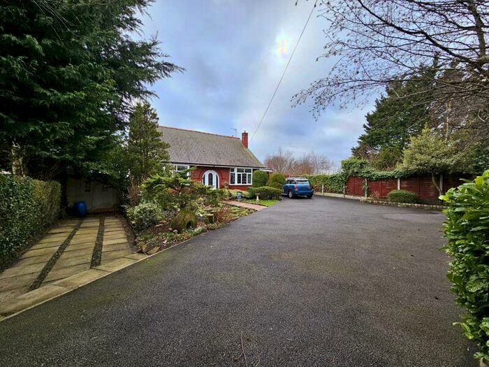 3 Bedroom Detached Bungalow For Sale In The Gravel, Mere Brow, Preston, PR4