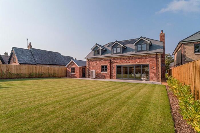 4 Bedroom Detached House For Sale In Bembridge, Isle Of Wight, PO35