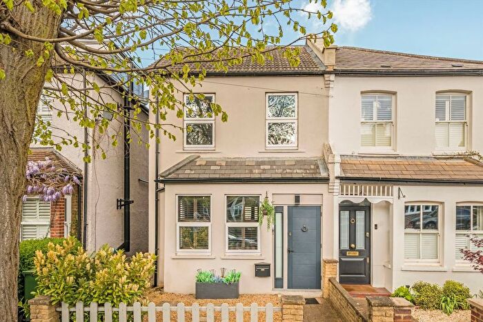 4 Bedroom Semi Detached House For Sale In Douglas Road, Surbiton, KT6