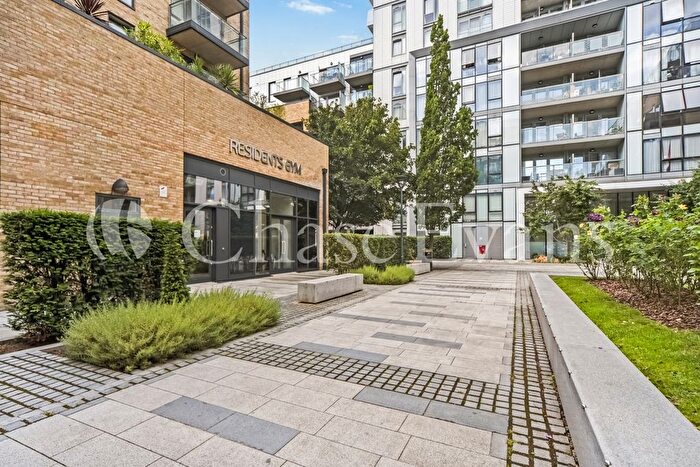 1 Bedroom Flat For Sale In Kerensky House, Upper North Street, Poplar, London, E14