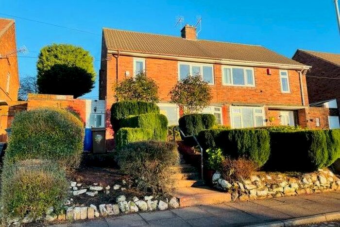 3 Bedroom Property To Rent In Wain Drive, Stoke-On-Trent ST4