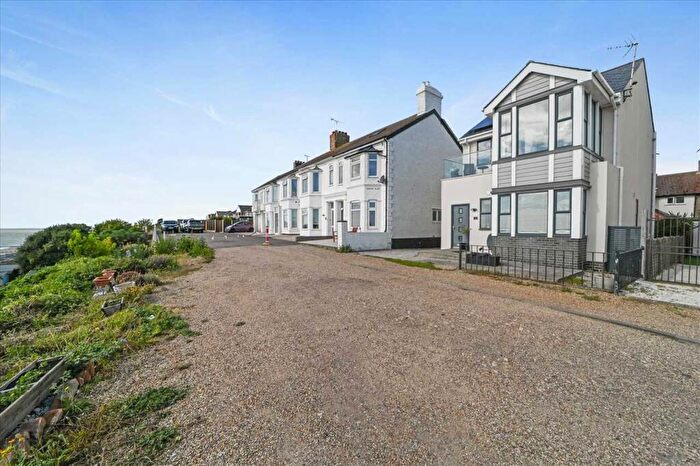 3 Bedroom Detached House For Sale In Southcliff Parade, Walton On The Naze, CO14