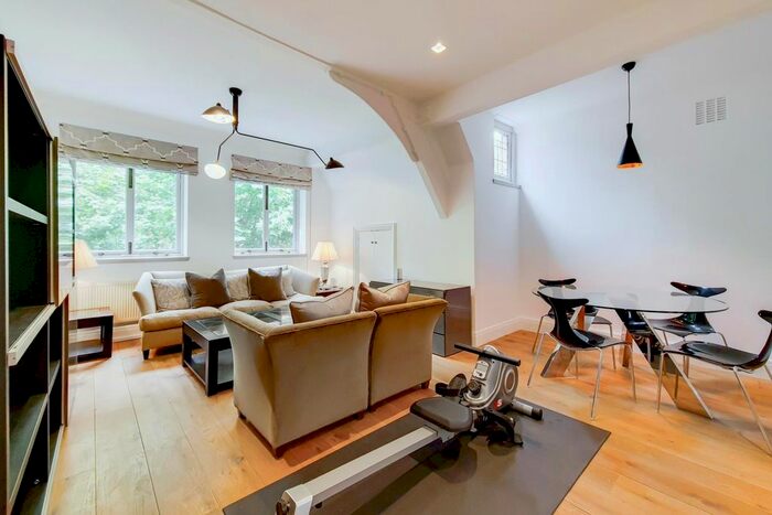 2 Bedroom Flat To Rent In Collingham Gardens, London, SW5