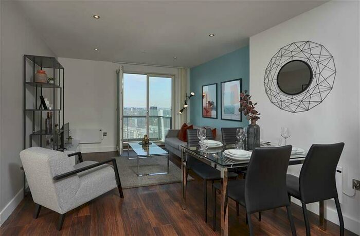 2 Bedroom Apartment To Rent In New Bridge Street Salford, M3