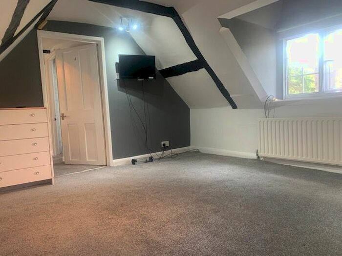 1 Bedroom Flat To Rent In Horton Road, Horton, SL3