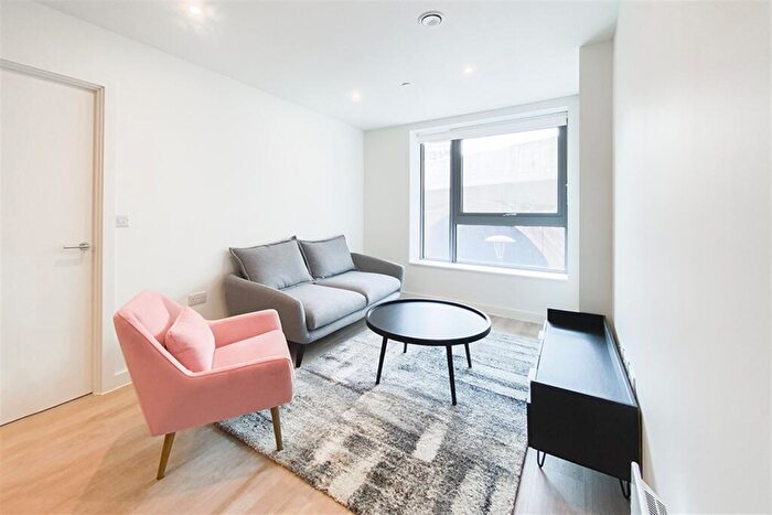 1 Bedroom Apartment To Rent In Laurence Place, New Kings Head Yard, M3