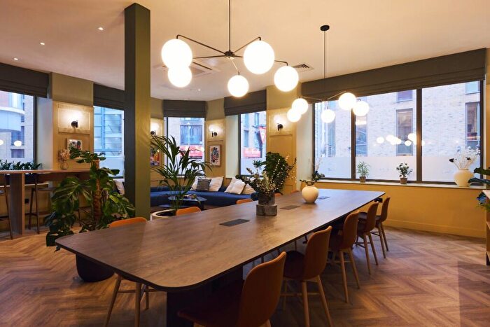 2 Bedroom Apartment To Rent In Lower Essex Street, Birmingham, B5
