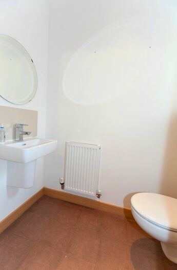 4 Bedroom Terraced House To Rent In Saxon Road, Grays, RM17