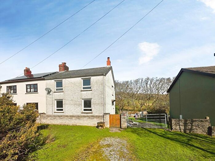 3 Bedroom Semi Detached House For Sale In Ystrad Waun, Pencoed, Bridgend, CF35