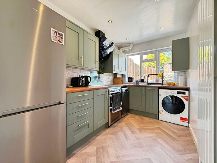 3 Bedroom Terraced House To Rent In Eversley Avenue, Bexleyheath, DA7