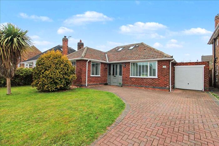 3 Bedroom Bungalow For Sale In Queens Drive, Nuthall, Nottingham, NG16