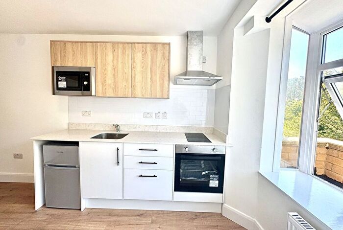 Studio To Rent In Fitzjohns Ave, Hampstead, London, NW3