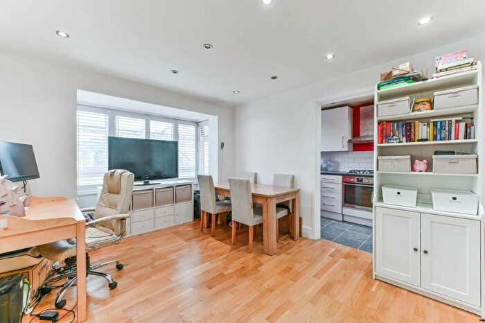 1 Bedroom Flat To Rent In Crystal Palace, Crystal Palace, London, SE19