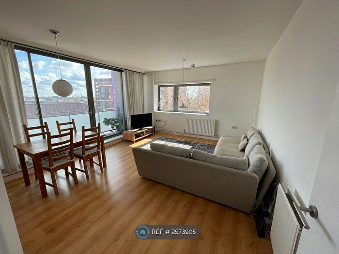 2 Bedroom Flat To Rent In Mccabe Court, London, E16