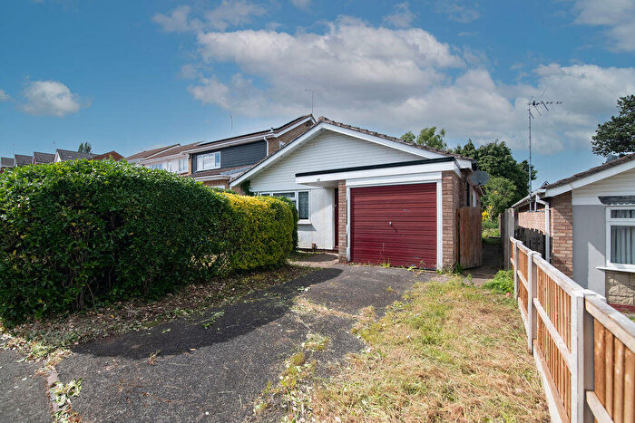 2 Bedroom Detached Bungalow For Sale In Shakespeare Drive, Kidderminster, DY10