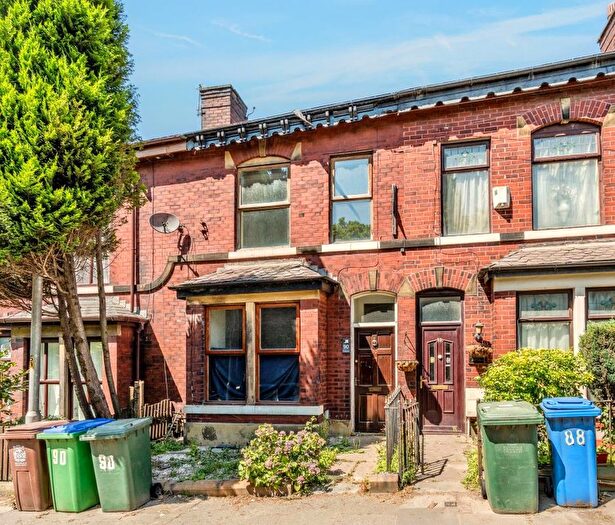 3 Bedroom Terraced House For Sale In Prettywood, Heywood, Bury, BL9