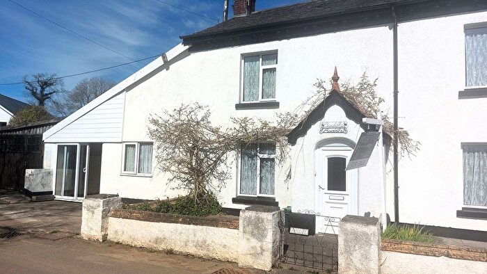 3 Bedroom Cottage For Sale In West Road, Sheepwash, Beaworthy, EX21
