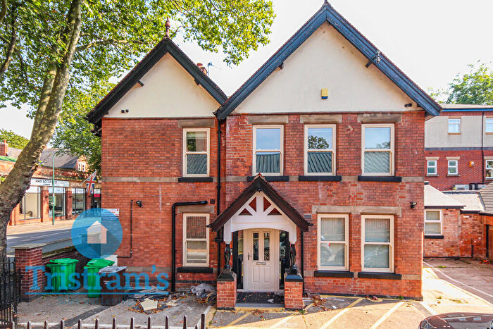 3 Bedroom Detached House To Rent In Castle Boulevard, Lenton, NG7