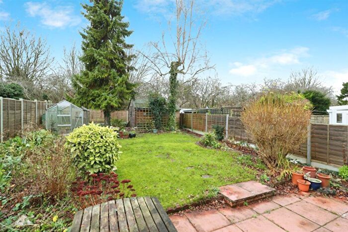 2 Bedroom Detached Bungalow For Sale In Quorn Road, Rushden, NN10