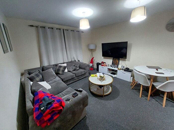 2 Bedroom Flat To Rent In Stoney Stanton Road, Coventry, CV6