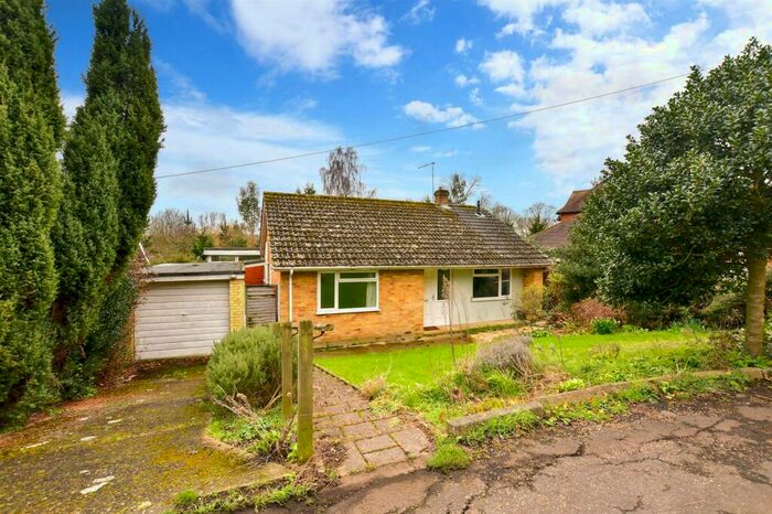 3 Bedroom Detached Bungalow For Sale In Walnut Tree Lane, Westbere, Canterbury, Kent, CT2