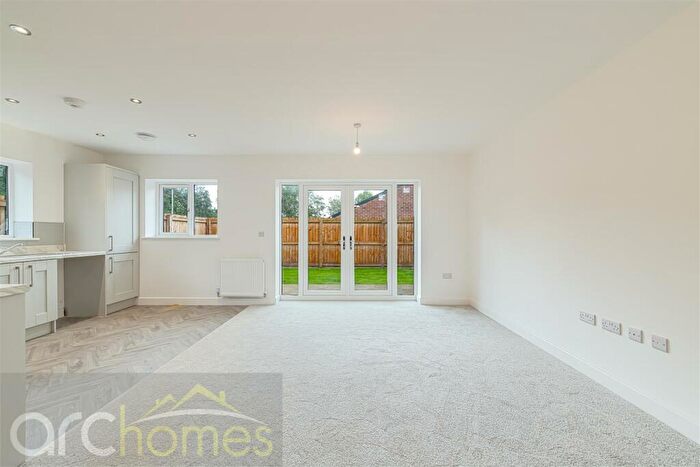 2 Bedroom Semi-Detached Bungalow For Sale In Samuel Close, Atherton, Manchester, M46