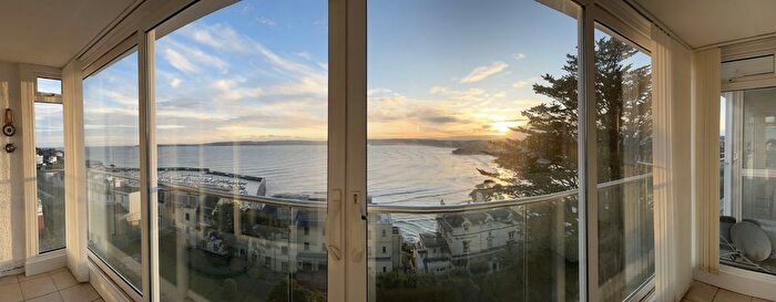 2 Bedroom Flat For Sale In St. Lukes Road South, Torquay, TQ2