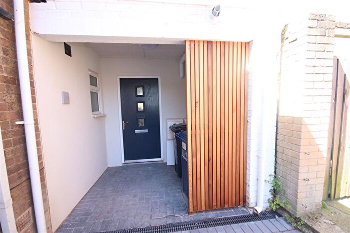 2 Bedroom Flat To Rent In High Street, Cherry Hinton, CB1