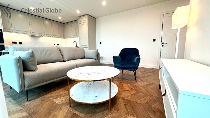 2 Bedroom Apartment To Rent In Brook Street, Kingston Upon Thames, Surrey, KT1