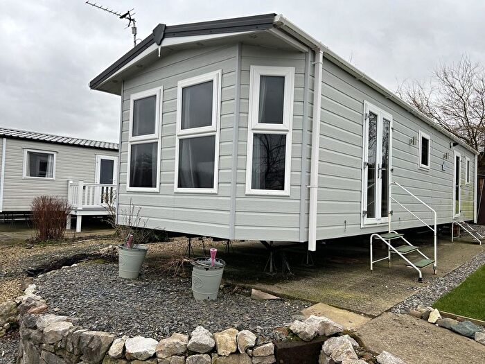 2 Bedroom Mobile/park Home For Sale In Steel Green, Millom, LA18