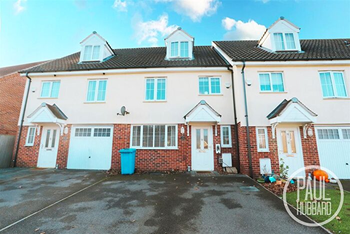 4 Bedroom Terraced House For Sale In Tubby Walk, Oulton, Suffolk, NR32