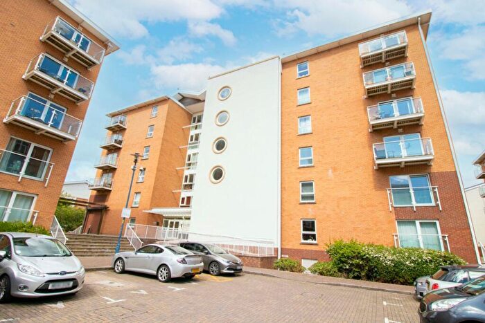 2 Bedroom Flat To Rent In Munich House, Century Wharf, Cardiff Bay, CF10