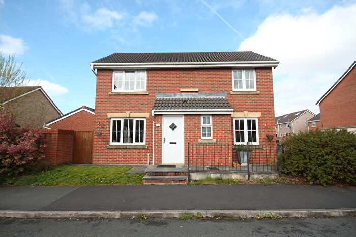 3 Bedroom Detached House To Rent In Marine Crescent, Buckshaw Village, PR7