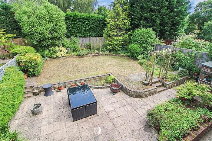 4 Bedroom Detached House For Sale In Parkdale, Danbury, CM3