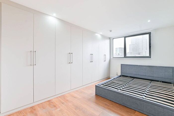 2 Bedroom Flat To Rent In High Road, Wembley, HA9