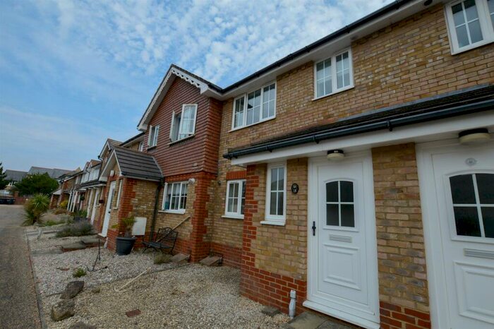 3 Bedroom Terraced House To Rent In Long Beach View, Eastbourne, BN23