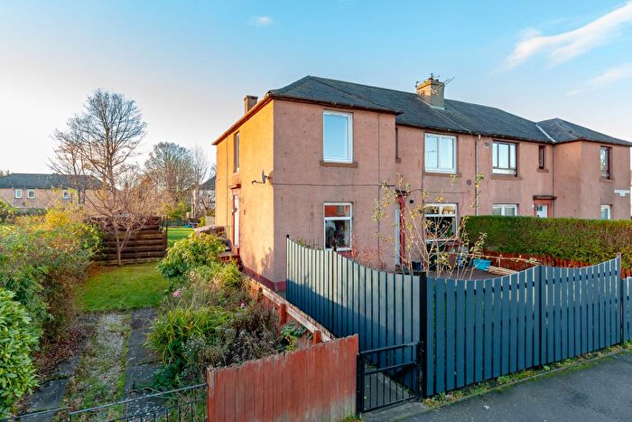 2 Bedroom Flat For Sale In Stenhouse Place East, Edinburgh, EH11