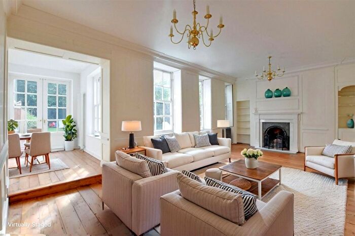 6 Bedroom Terraced House For Sale In Crooms Hill, Greenwich, London, SE10