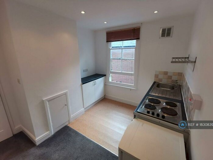 Studio To Rent In Beltinge Road, Herne Bay, CT6