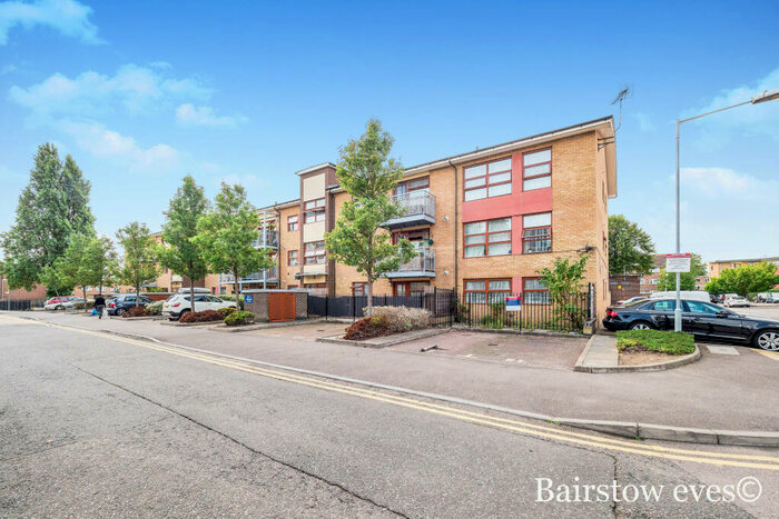 1 Bedroom Apartment To Rent In Gateway House, St. Ann's, Barking, IG11