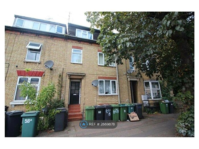 4 Bedroom Maisonette To Rent In Eastfield Road, Peterborough, PE1