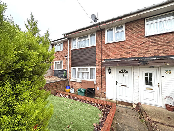 3 Bedroom Terraced House To Rent In Bournewood Road, Orpington, Kent, BR5